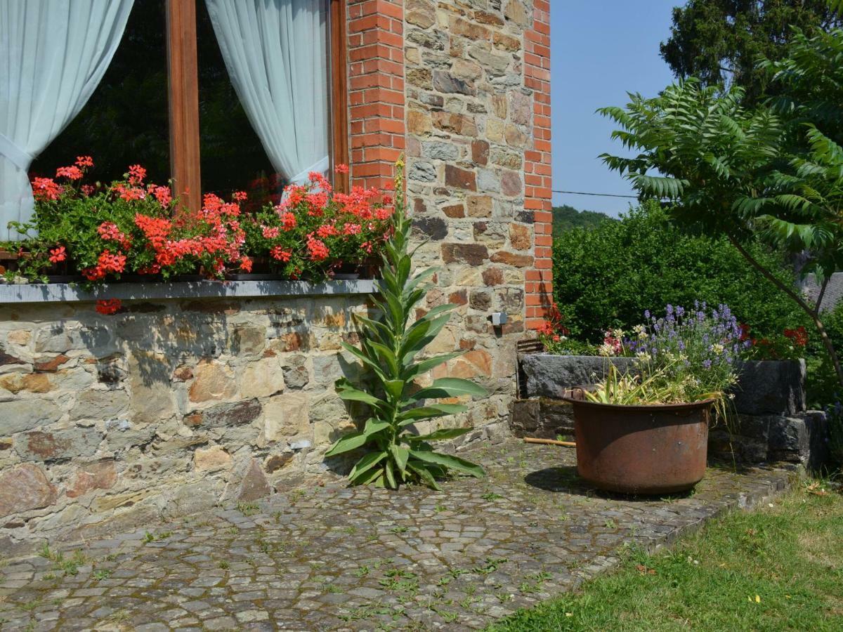 Lovely Holiday Home In Daverdisse With Terrace Eksteriør bilde