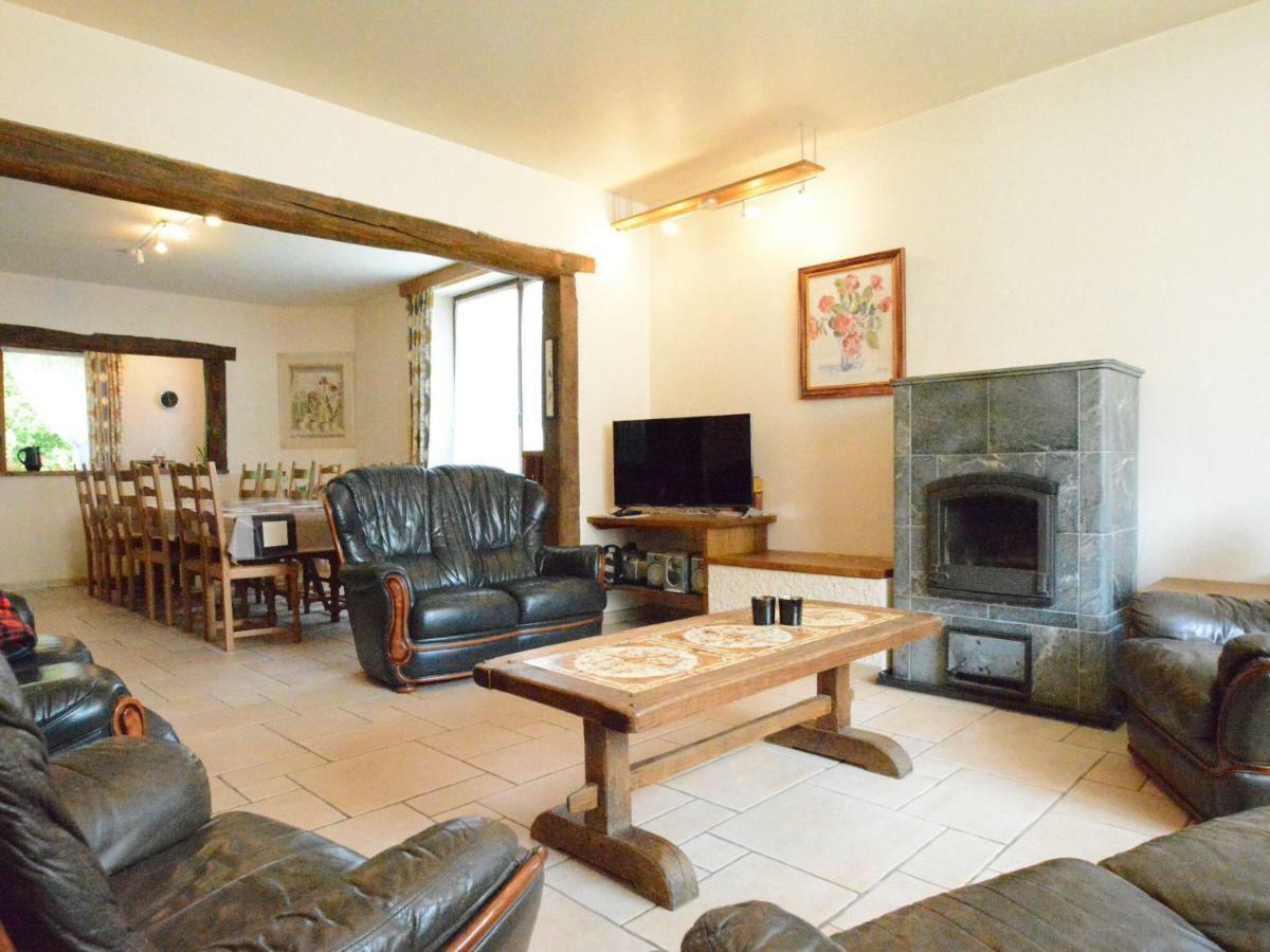 Lovely Holiday Home In Daverdisse With Terrace Eksteriør bilde