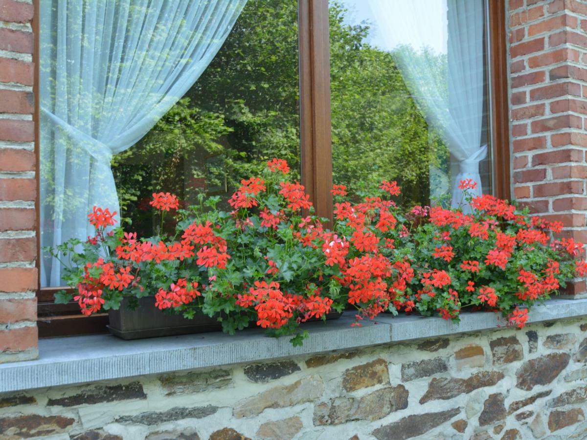 Lovely Holiday Home In Daverdisse With Terrace Eksteriør bilde